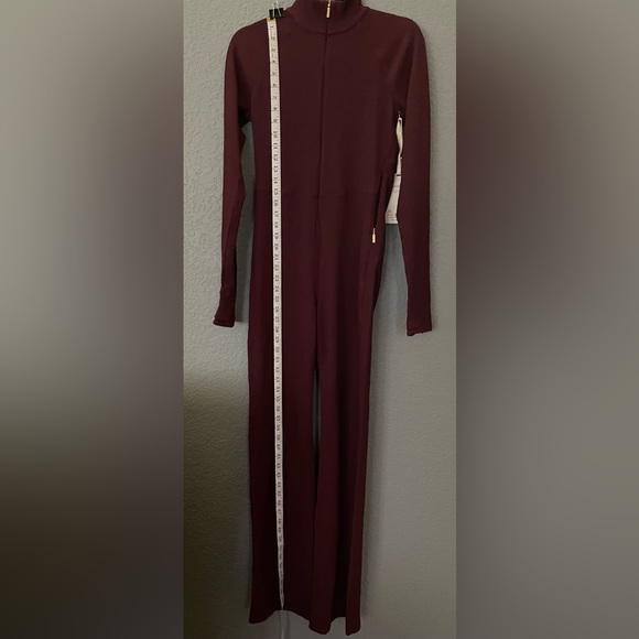 NWT ATHLETA + ALICIA KEYS Goddess Bodysuit, Maroon, Size M 450639 - Picture 14 of 16